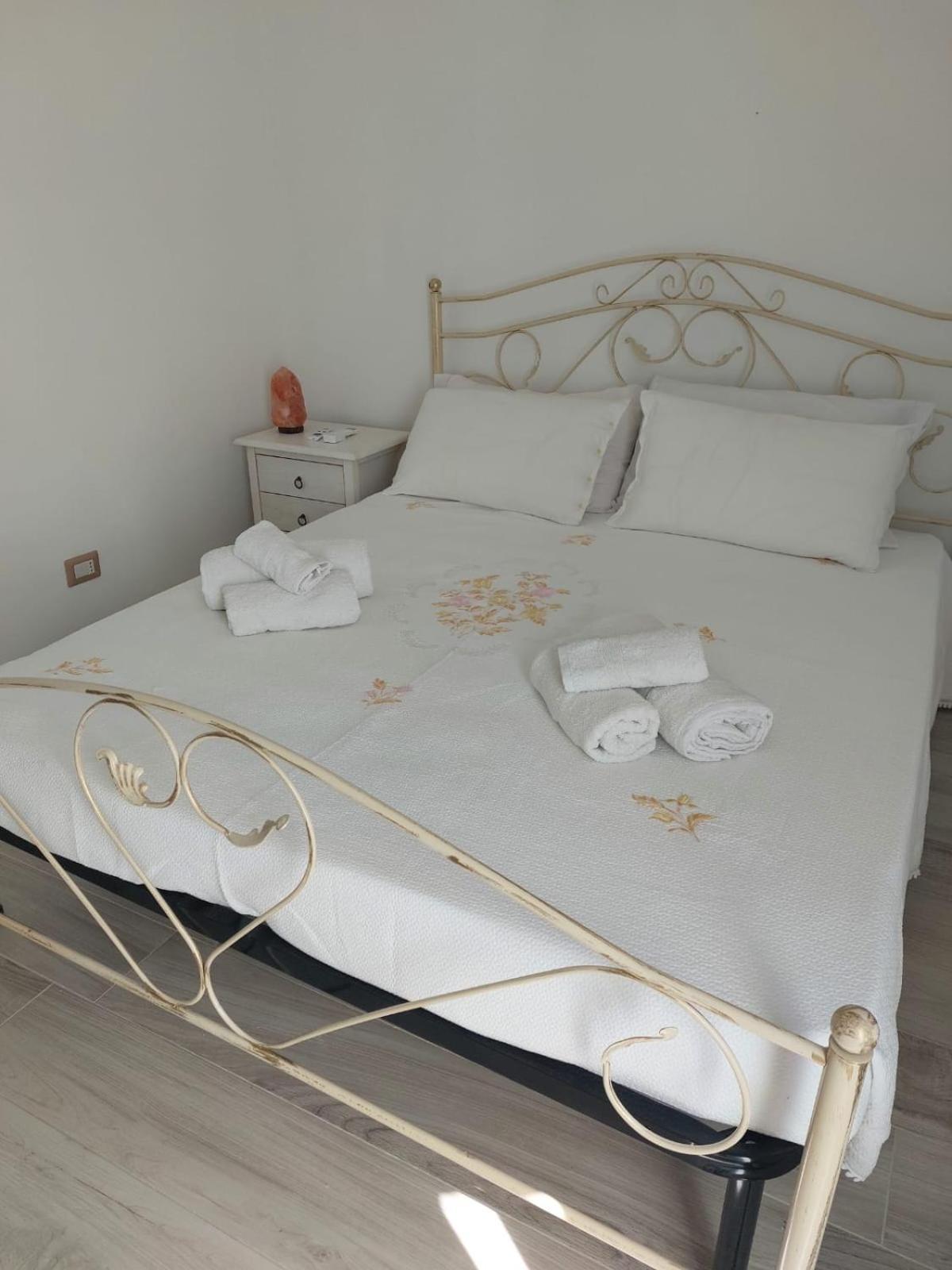 Bed and Breakfast La Terrazza Di Rosalba à Monopoli Extérieur photo